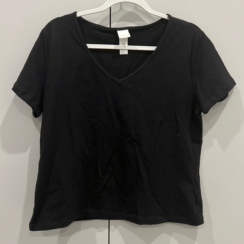 🚫SOLD🚫👚Black H&M Top👚